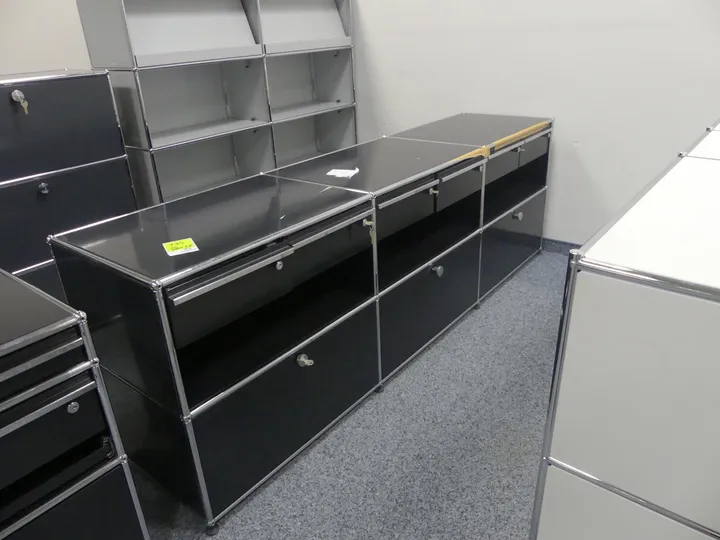 USM Haller - Sideboard, schwarz Maße in cm ca. 230 x 55 x 75